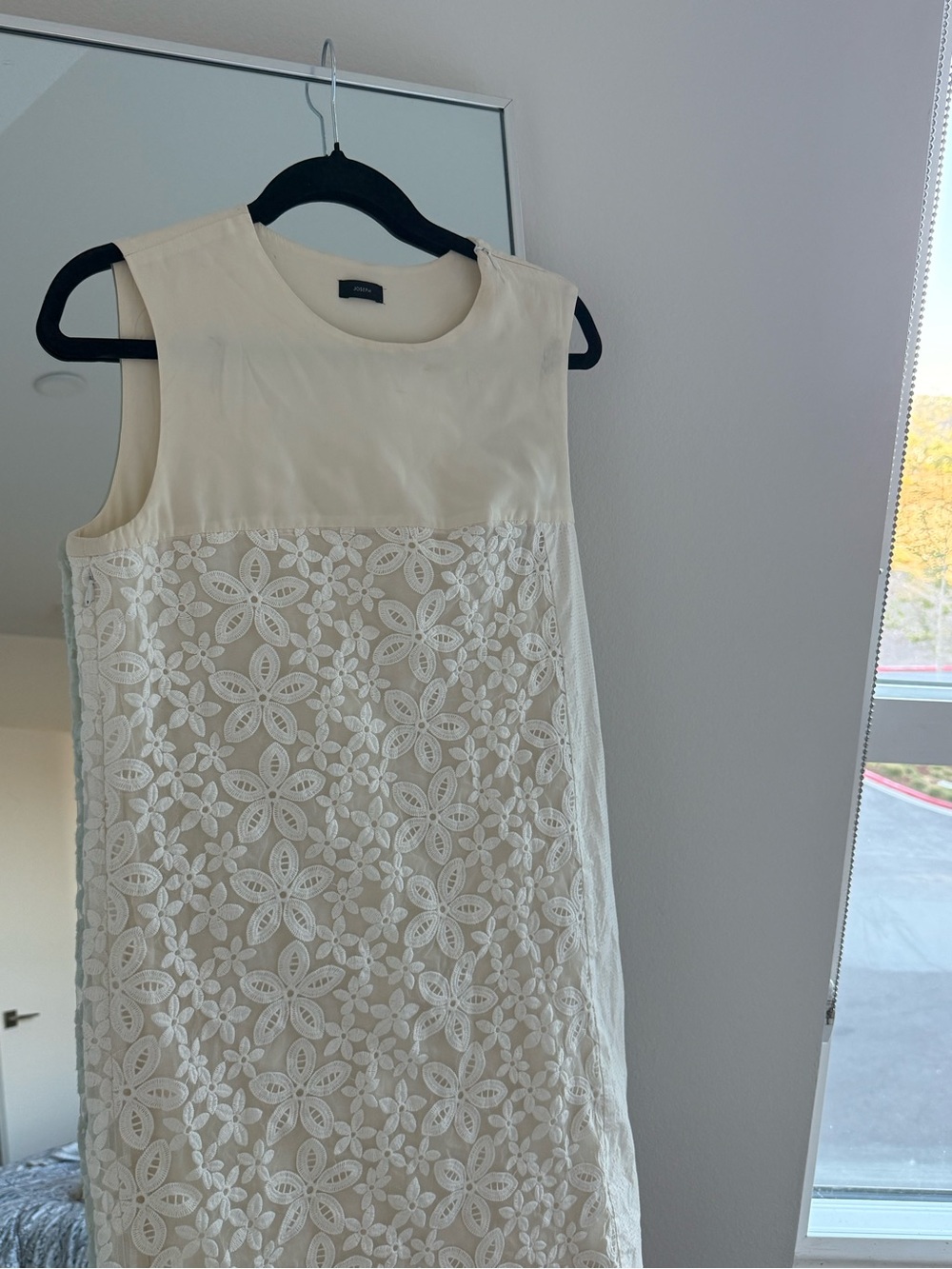 Joseph “Lori” White Embroidered Lace Shift Dress Size M/10